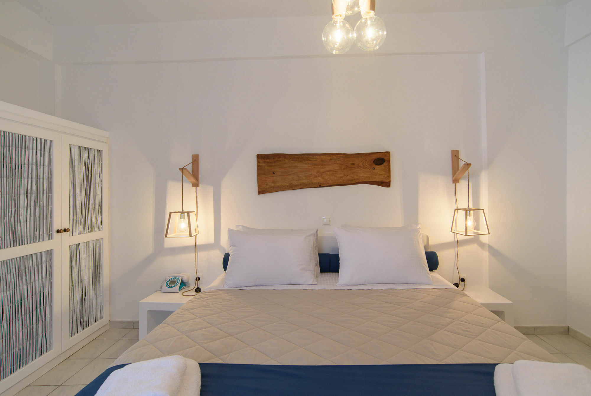 Santorini Crystal Blue Boutique 4*